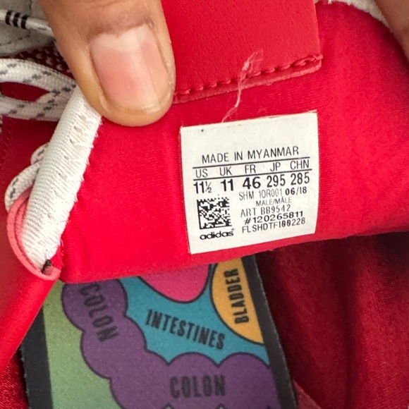 ADIDAS x Pharrell Williams HU V2 red white and gray size 11.5 - Picture 11 of 15